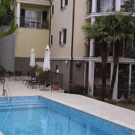 Deluxe Opatija