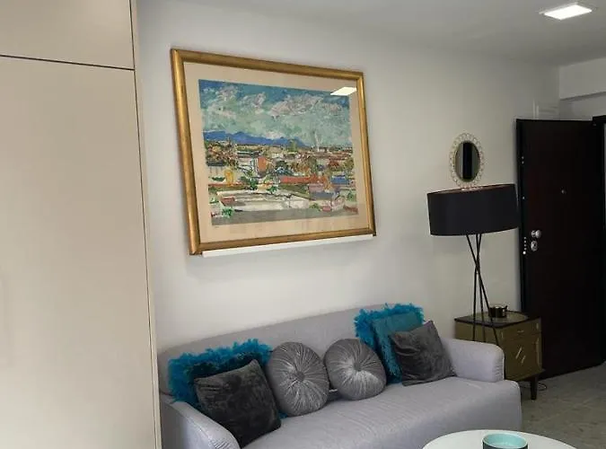 Deluxe Apartament *